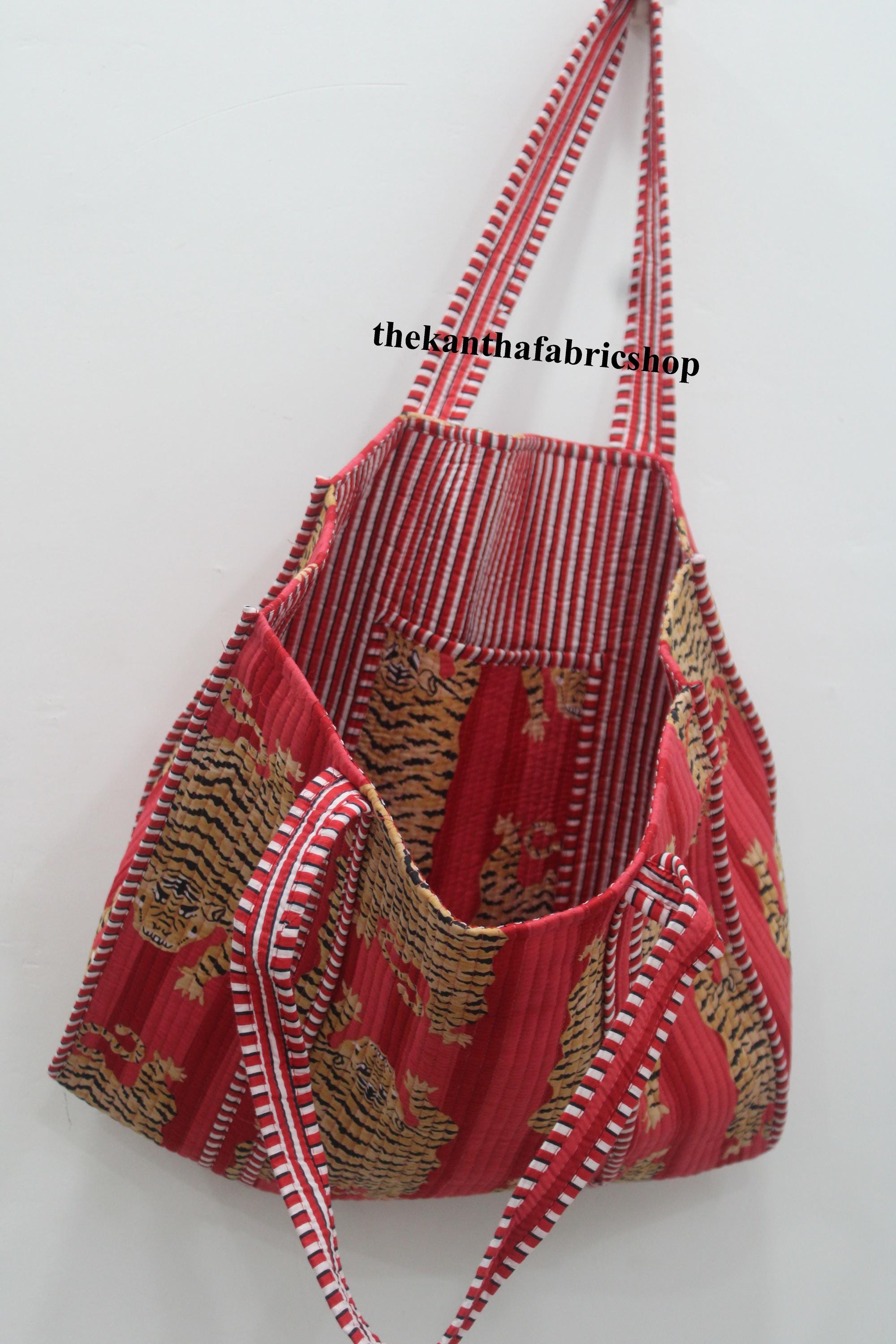 虎柄キルティングコットントートバッグ：インド製ハンドメイド