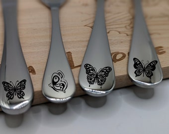 Kinderbesteck "Schmetterlinge/Butterfly" mit Persönlicher Gravur  4-teiliges Besteck für Kinder als Geschenk Taufgeschenk