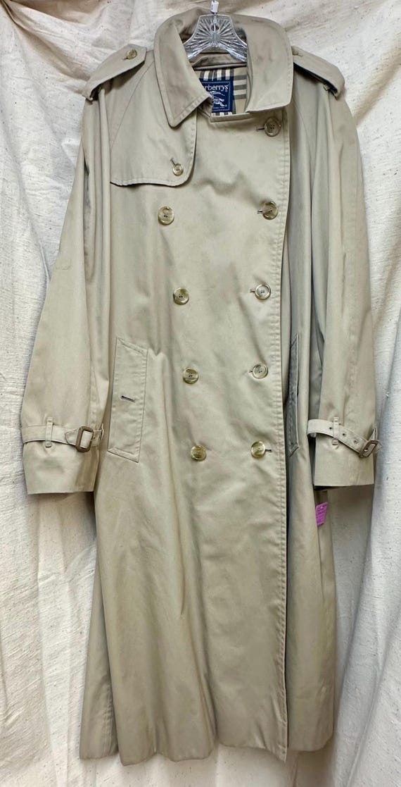 Burberry's Trench Coat | Late Vintage Trench Coat
