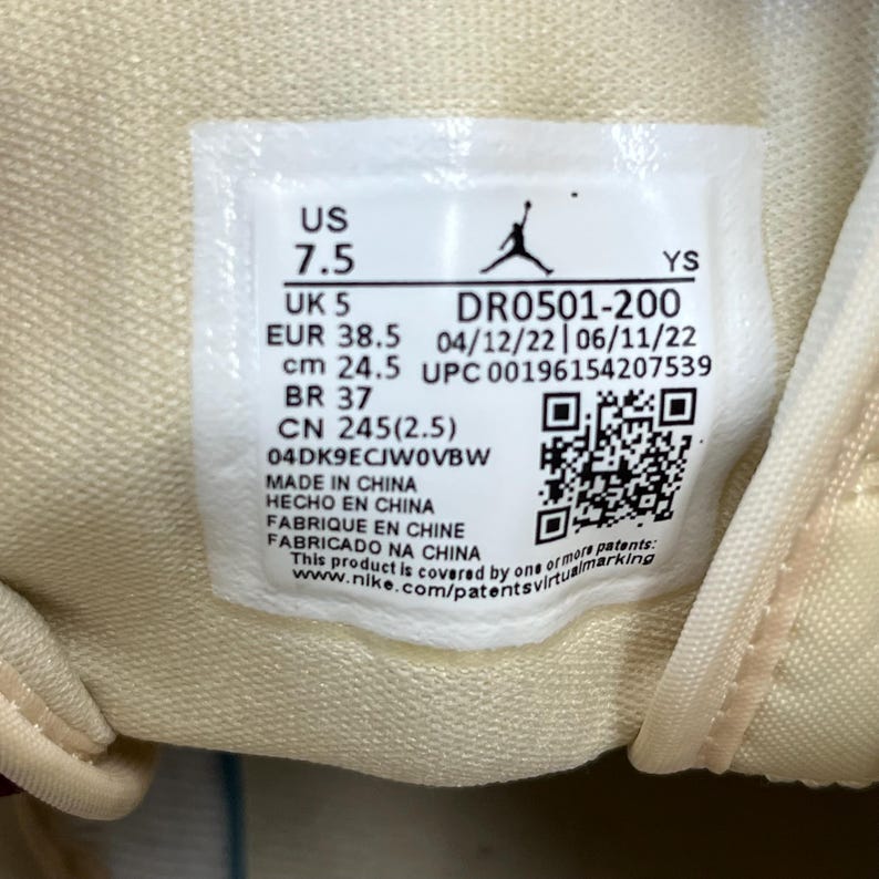 Nike Women’s Air Jordan 1 Mid SE Split Beach Cherrywood Sneakers Size 7.5 image 5