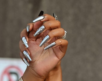 Silver Bling Nails 