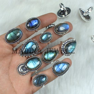 Blue Labradorite Ring Sterling Silver Ring Collet Ring Designer Ring Blue Stone Ring Fire Labradorite jewelry Labradorite Gemstone Ring Gift