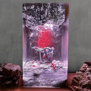 Fallen Knight Helmet Resin Lamp: Handmade Game Night Light