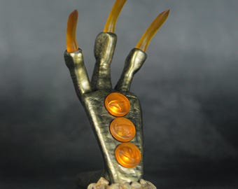 Handmade Dragon Claws Resin Lamp: Skyrim Light, Unique Room Decor