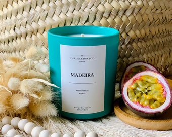 MADEIRA Passionfruit Mango Sojawachskerze, Madeira Reisegeschenk (200 ml), Portugal Erinnerung