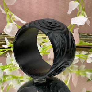 Vintage Bangle, Retro Floral Black Bangle, Bracelet, Bangle, Retro bangle, Gift Bangle