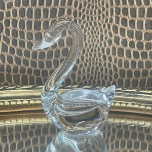 Vintage Art Glass swan, Clear Glass Swan, Swan Figurine