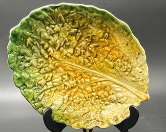 Piatto da portata vintage Prego Italia con foglie di cavolo / 24 cm Fatto A Mano Piatto con foglie in ceramica giallo verde ombre, Cottagecore in maiolica italiana