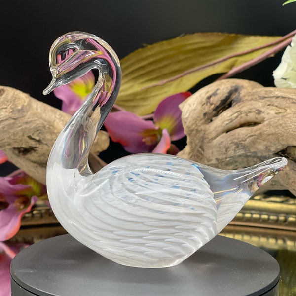 Vintage Art Glass Bird Paperweight - Handcrafted Avian Ornament