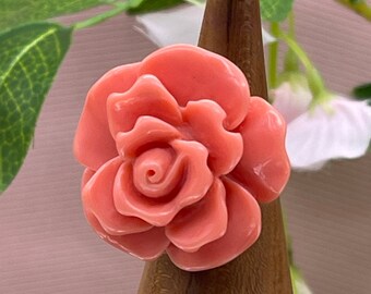 Mid-Century Coral Pink large Flower Ring