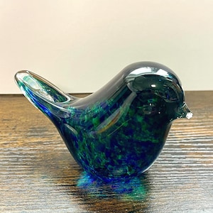 Wedgwood Glas Briefbeschwerer gesprenkelt blau grün Vogel Ornament 1970er Jahre Küken