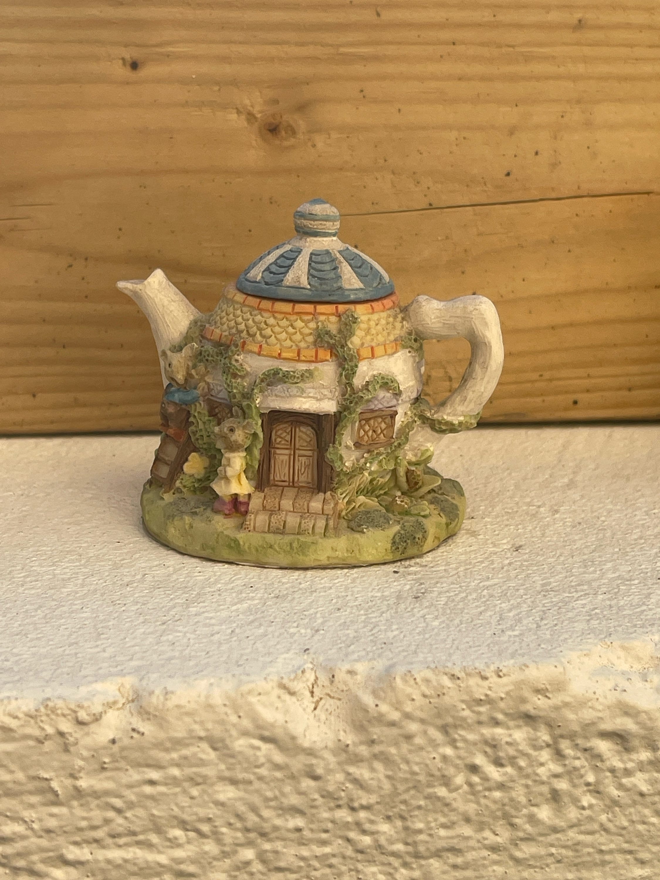Vintage Miniature Tea party Collectable Teapots, Mouse Teapot
