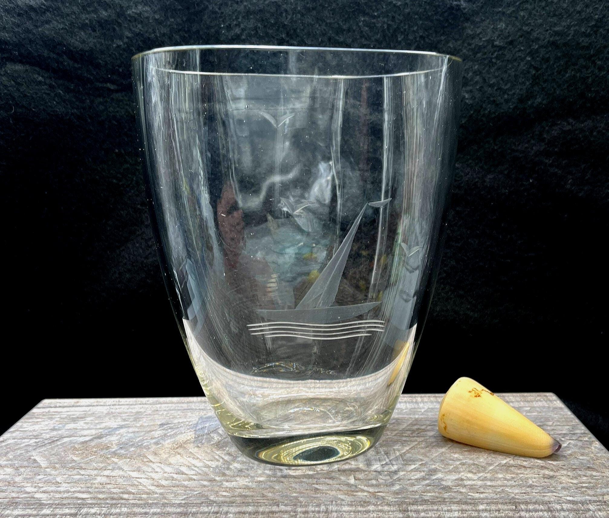 Strömbergshyttan Vase - Etsy Canada