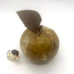 Vintage Onyx Apple -Green onyx decorative &#39;Apple&#39;-onyx stones- Home Decor-BramblestreasuresGB