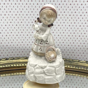 Vintage Music Box Girl Figurine, Ceramic Music Box, Musical Box