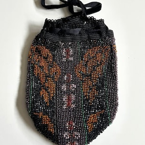 Borsa antica a reticolo, borsa edoardiana con perline e coulisse, borsa con microperline di vetro dei primi anni del 1900, borsa edoardiana vittoriana