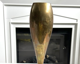 Vaso em forma de torpedo de latão F&R Fischer do início dos anos 1900, decoração de artes e ofícios, vaso Art Nouveau, Alemanha
