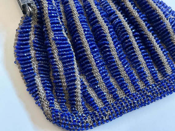 Art Deco cobalt blue glass beaded purse, 1920s fl… - image 4