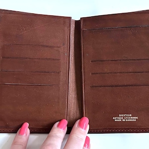 Small vintage Buxton Antique Steerhide leather wallet, Made in Canada