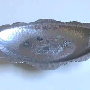 Vintage Rodney Kent hammered aluminum dish with tulip design, mid century metal platter, USA