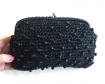 Vintage raffia black kiss lock purse with beads, 1950s 1960s clutch, Reitman's Quebec Canada, Made in Italy