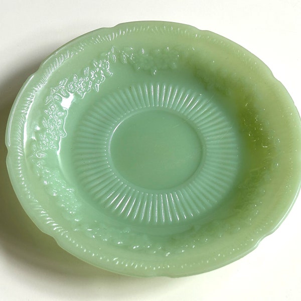 Vintage Jadeite saucer Fire King Anchor Hocking, Individually priced, replacement Jadeite saucers, 1940s decor