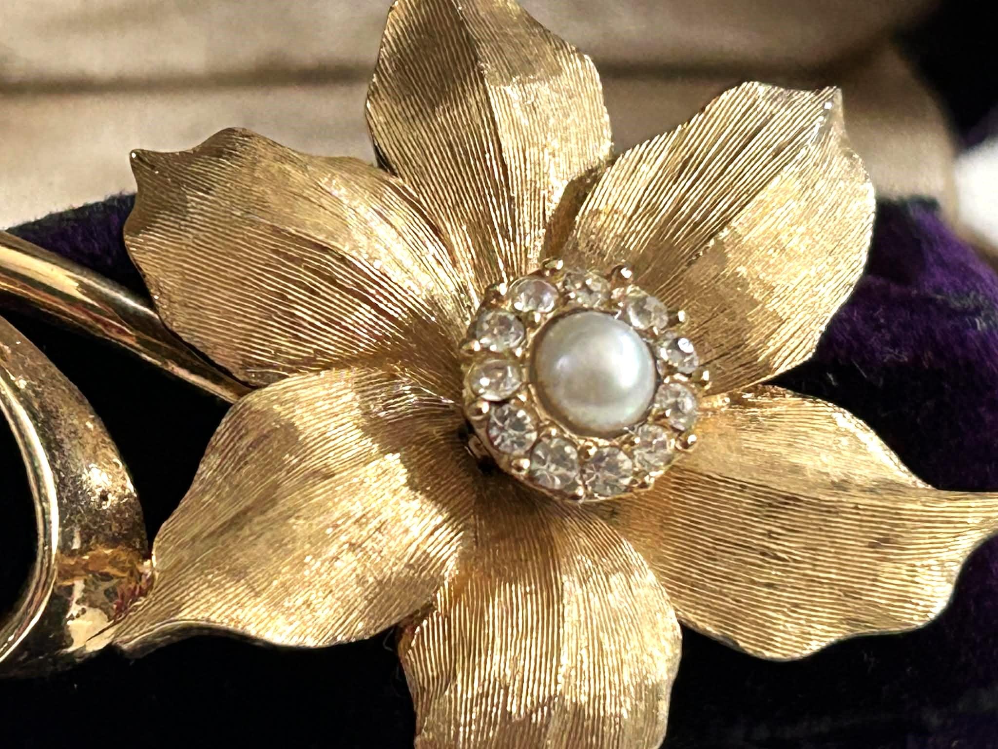 Boucher brooch - Etsy 日本
