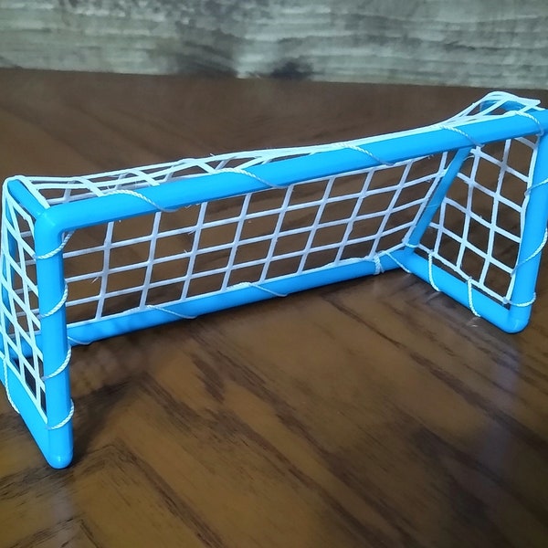 Mini tabletop soccer net