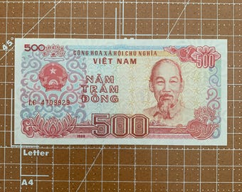 Vintage 1988 Wietnam 500 Dong Banknot z Portretem Ho Chi Minha – Autentyczna Historyczna Waluta Kolekcjonerska