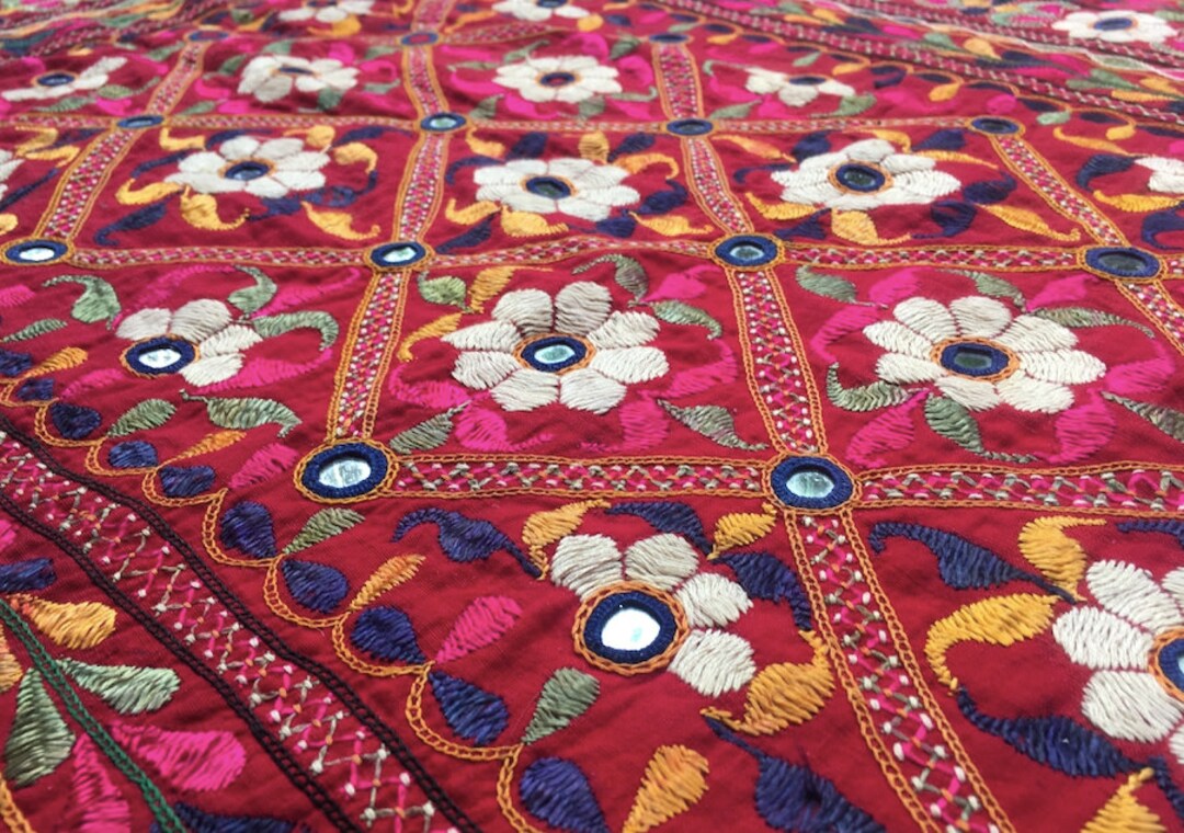 EXQUISITE Rajasthani Tapestry Wedding Hanging Mid Century Needlework