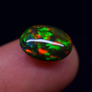 3.20 Carat AAA+++ Top Quality Natural Ethiopian Opal Cabochon Opal Making Jewelry Size 13x9.7x5.3 mm