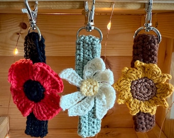 Handmade Crochet Flower Keychain – Floral Bag Charm, Key Ring Accessory