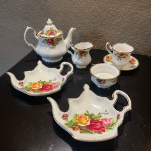 Royal Albert Old Country Roses Mini Tea Child’s Petit Service Pieces Fine Bone China Teapot Tea Bag Holder TeaCup Creamer Sugar Lot