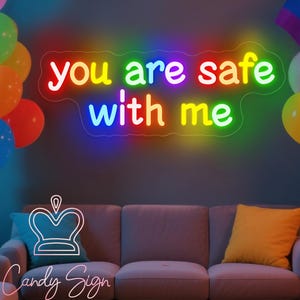 Placa de neon "Você está seguro comigo", luz neon LED personalizada para o mês do orgulho LGBT, decoração de parede para festa LGBT, arte para o Dia do Orgulho, presentes para o mês do orgulho