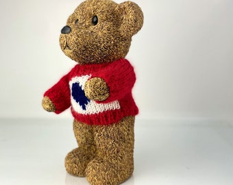 Resin Bären Skulptur | 10"stehender Vintage Teddybär im Strickpullover | Teddybär bewegliche Arme