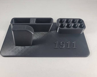 1911 Display Stand with Magazine Holder