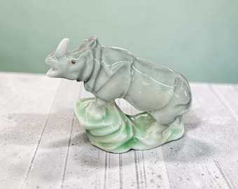 Figura de rinoceronte de Wade Whimsies, de cerámica vintage de los años 50, miniatura de animal de la selva africana, objeto de colección, decoración de cerámica británica.
