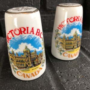 Vintage Victoria BC Souvenir Salt & Pepper Shakers