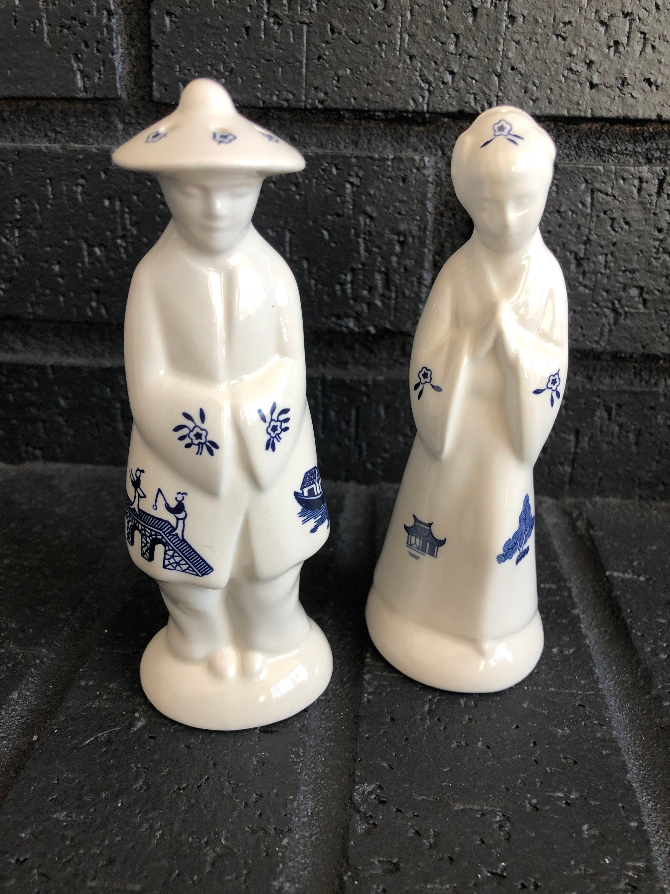 owl and willow salt and pepper grinders