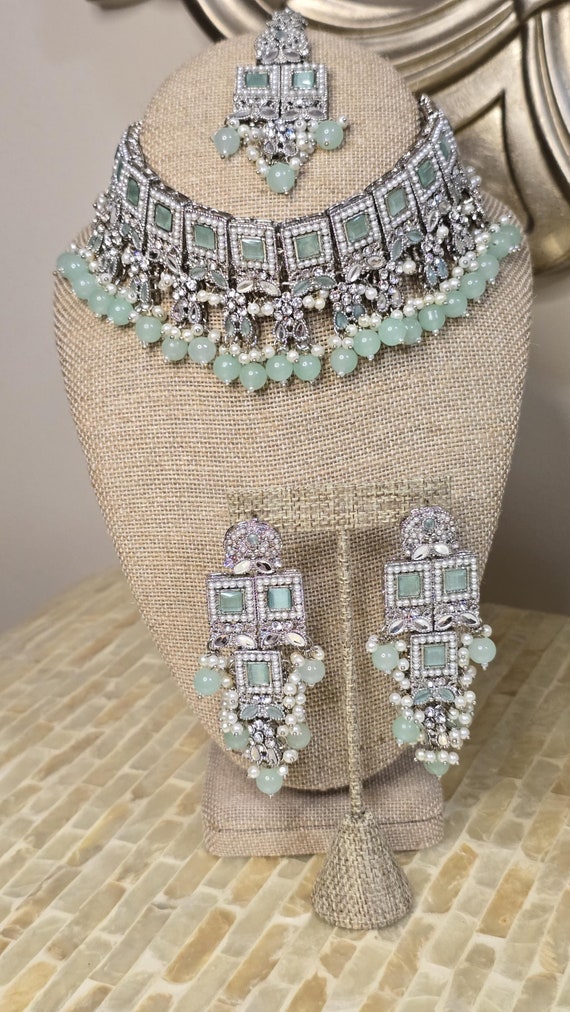 Pakistani choker set discount
