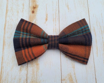 Plaid flannel dog bow tie • Burnt orange and  navy plaid puppy dog bow tie • Autumn fall dog collar accessories • Bow tie for pet collar
