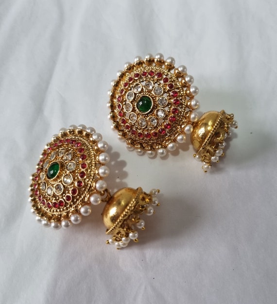 Brass Studs Kemp Stone Earrings at Rs 150/pair in Jaipur | ID: 2849885666362