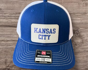 Cappello da camionista Richardson 112 da uomo Kansas City con stampa UV, colori personalizzati per cappelli e toppe, cappello da camionista, stampa UV, toppa a colori, parte posteriore in rete