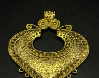 WONDERFUL Gold Plated Pendant with a stunning design