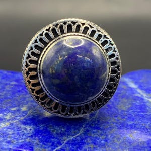 amazing lapis lazuli ring with the gorgeous design handmade from Afghanistan