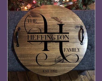 Bandeja de madera personalizada con monograma: decoración rústica para mesa de centro otomana
