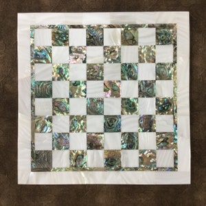 Chess Board & Chess Pieces