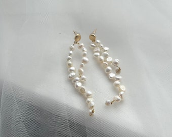 Irregular pearl drop earrings | wedding earrings | bridal earrings