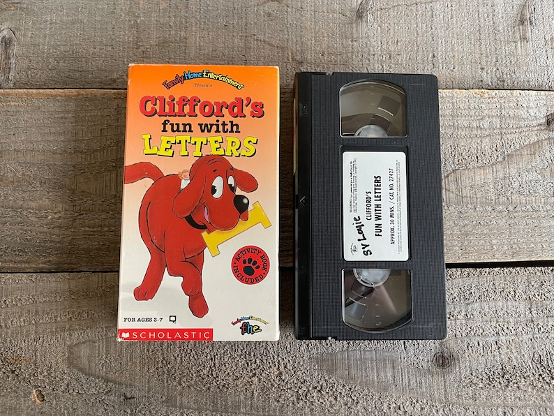 Clifford the Big Red Dog VHS Movies // Set of 3 // Fun With Letters