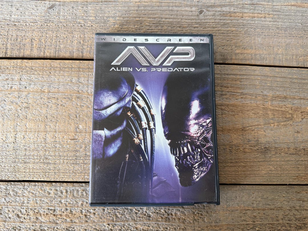 AVP Alien Vs. Predator DVD // 2004 Horror Action, Widescreen, Rated PG ...